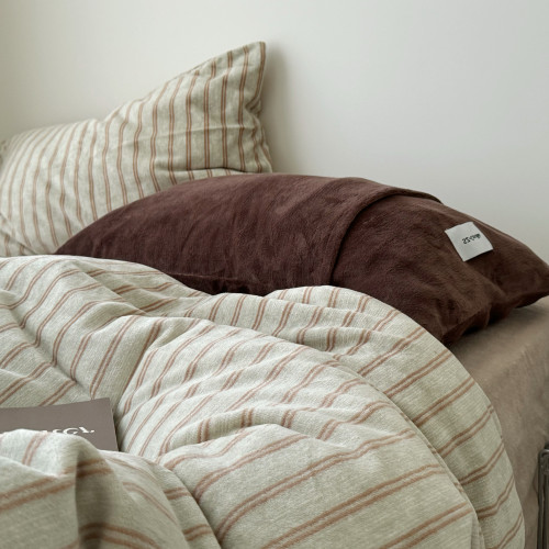 【花臉貓】墨綠情書！博主風調性親膚柔軟牛奶絨條紋簡約四件套