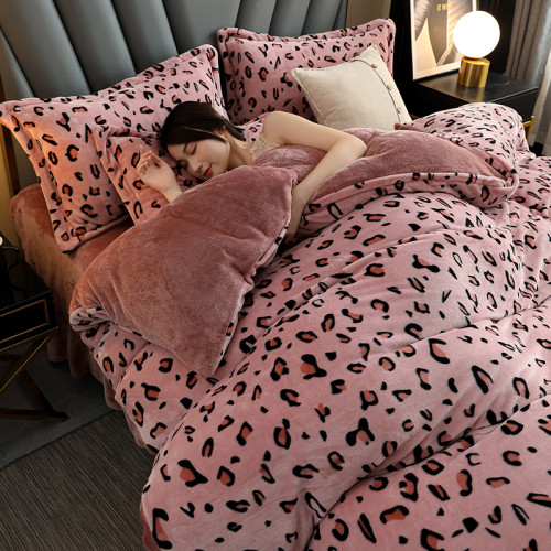 牛奶絨四件套床上用品加厚雙面冬季時尚豹紋珊瑚絨被套床單四件套 牛奶絨四件套床上用品加厚雙面冬季時尚豹紋珊瑚絨被套床單四件套