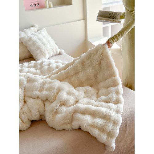 簡約冬季保暖獺兔毛絨四件套立體絨球加厚牛奶絨被套1.8m床上用品