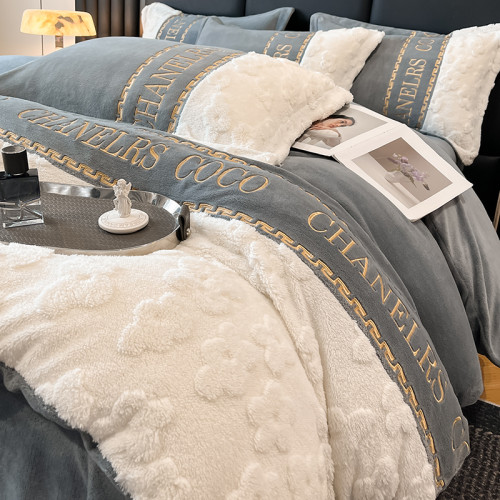 冬季輕奢蓄熱四件套牛奶絨加厚保暖被罩珊瑚絨雙面加絨裸睡床罩式