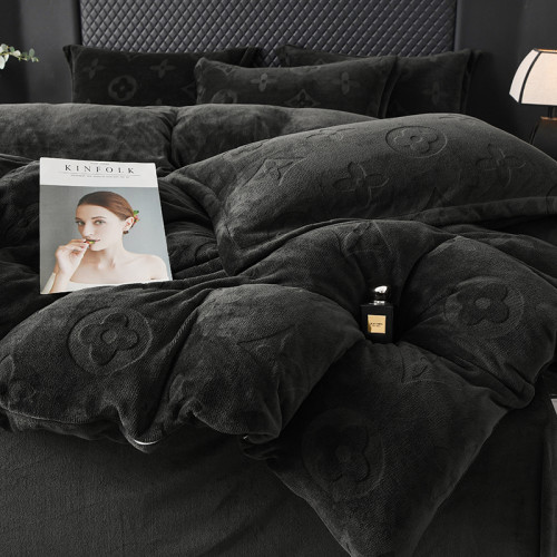 冬季潮牌網紅輕奢四葉草黑色牛奶絨雕花絨男生耐髒床單被套四件套