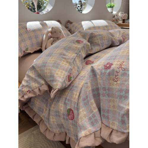 田園風草莓地方純棉超軟全棉四件套水洗棉被套床單宿捨三件套床品 田園風草莓地方純棉超軟全棉四件套水洗棉被套床單宿捨三件套床品