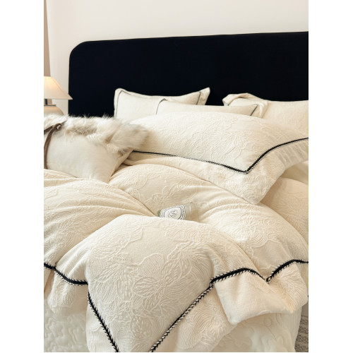 母嬰A類牛奶絨保暖四件套防靜電保暖珊瑚絨被套加厚床蓋床上用品4