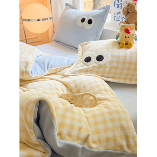 秋冬天多巴胺大眼睛牛奶絨四件套珊瑚加絨被套宿捨床單加絨三件套