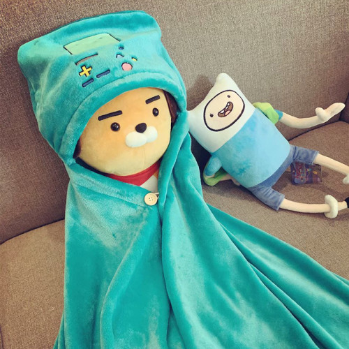 可愛卡通系列阿寶遊戯機老皮居家懶人珊瑚絨披風披肩午睡小蓋毯毛 可愛卡通系列阿寶遊戯機老皮居家懶人珊瑚絨披風披肩午睡小蓋毯毛