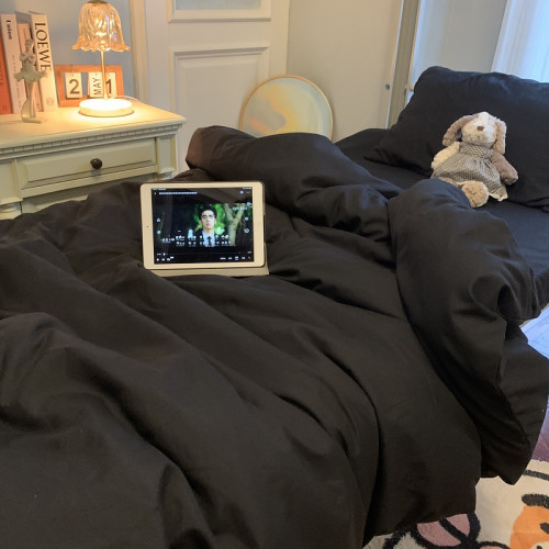 ins北歐簡約純黑色床品四件套四季款男士宿捨床單人被套1.5三件套