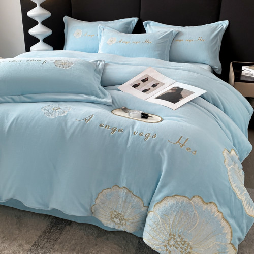 冬款四件套綉花牛奶絨A類雙面加絨加厚被套立體花邊保暖親膚裸睡