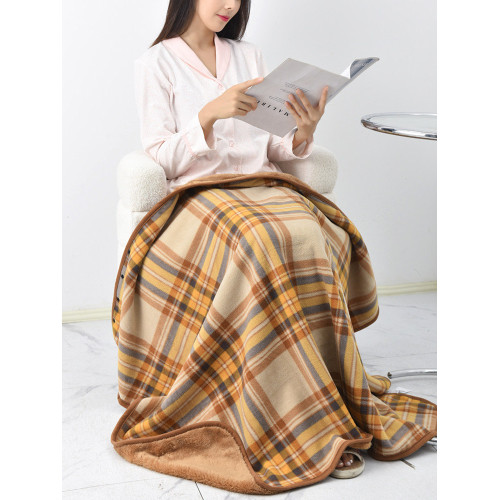 冬季鬥篷式小毯子工位辦公室午睡毯披肩毯毛毯兩用午休車用小蓋毯