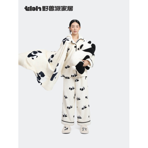 tbh野獸派家居熊貓嘭嘭抱枕毯子二合一法蘭絨暖香毯車用車內靠枕