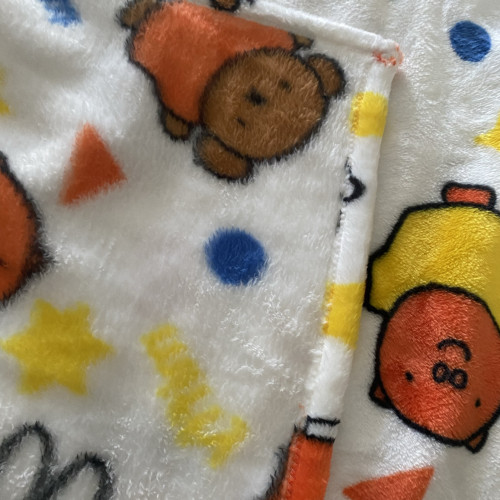 日單可愛米菲兔卡通兔法蘭絨毛毯蓋毯可鋪可蓋溫暖舒適辦公室毯子