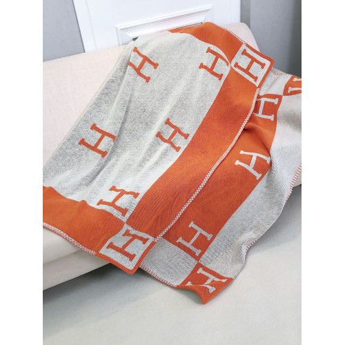 【高版本】3斤! H字母毛毯羊絨披肩蓋毯小時代h毯子羊毛毯沙發毯h