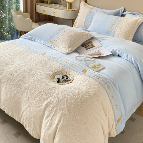 2024新款冬季速暖四件套牛奶絨雙面絨保暖裸睡雕花被罩珊瑚絨加厚