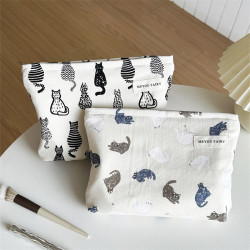 韓系小型貓咪化妝包可愛大容量洗漱包化妝品簡約少女心收納小袋子