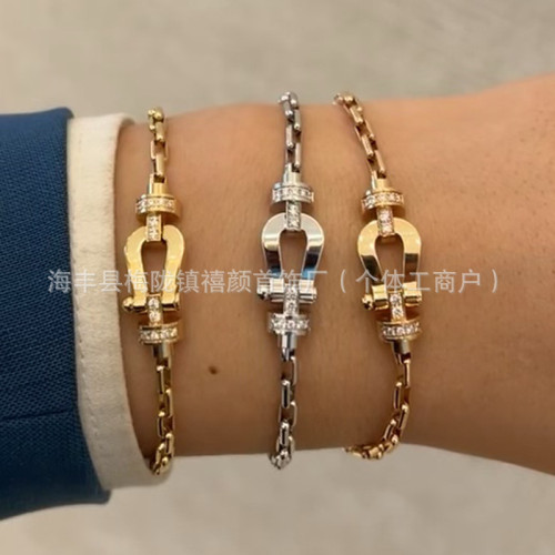 費雷德馬蹄釦情侶手鏈鍍18k金高精工新款百搭男女款手飾 費雷德馬蹄釦情侶手鏈鍍18k金高精工新款百搭男女款手飾