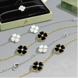 高版本V金CNC四葉草五花手鏈黑瑪瑙白貝母鐳射瘦花型玫瑰金輕奢風