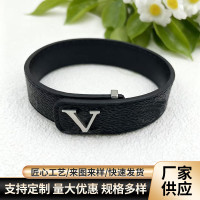 新款四葉草老花皮帶手環時尚個性印花腕帶手鐲男女商務高級感手飾