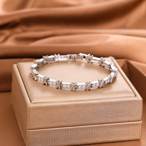 韓版小衆設計輕奢鋯石手鏈女ins冷淡風個性時尚高級百搭閨蜜手飾