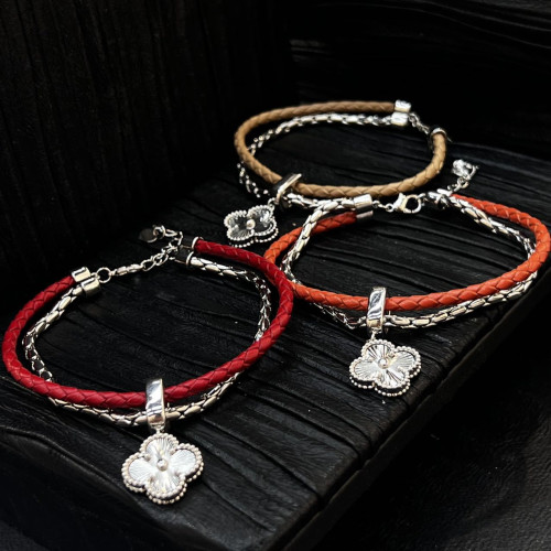 歐美爆款幸運四葉草歐美ins小衆高級銅厚鍍牛皮繩手鏈情侶飾品