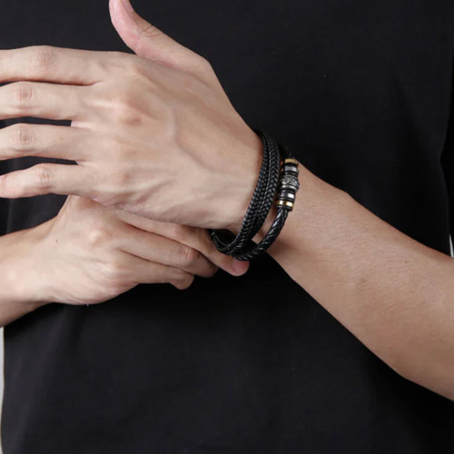 To My Son 不鏽鋼皮繩手鏈雷射刻字三層編織男士多層皮革手鏈