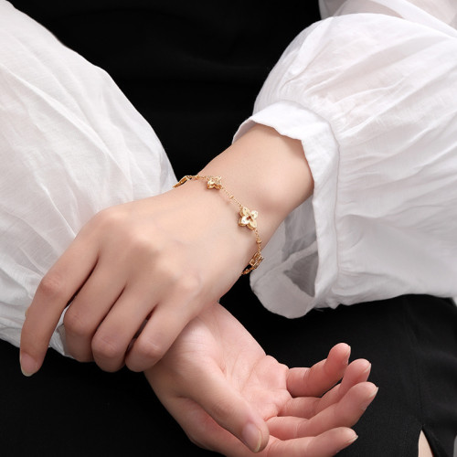 法式氣質簡約百搭花菱形四葉草鏤空十字花鋯石手鏈鍍真金手飾品女