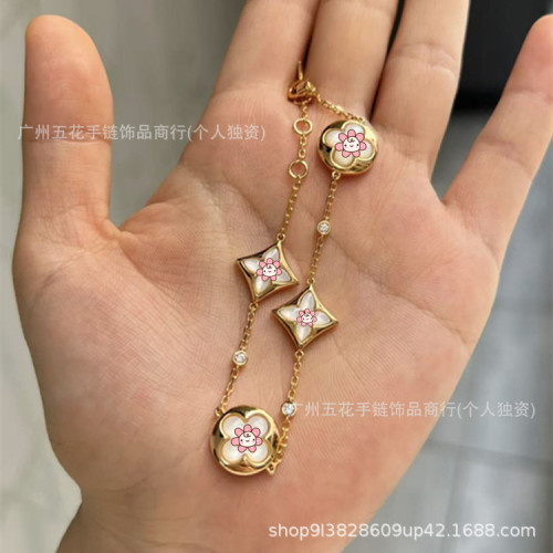 新款高版本驢家圓形菱形五花白貝母手鏈V金厚鍍18k金女士手鏈 新款高版本驢家圓形菱形五花白貝母手鏈V金厚鍍18k金女士手鏈