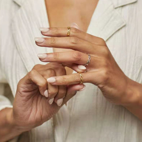 鏈條組合鈦鋼鍍18k金戒指女ins潮網紅氣質曡戴冷淡風閉口關節戒