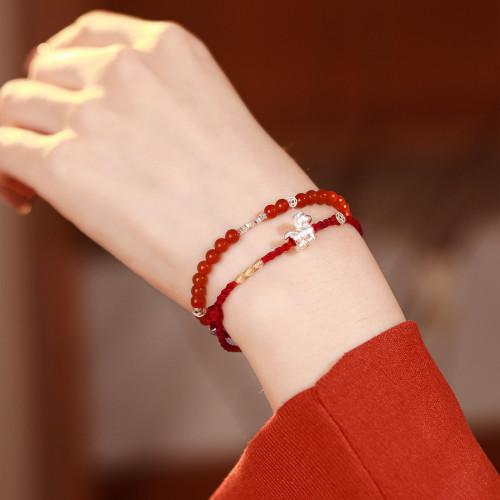 馬載錢至純天然紅瑪瑙手串女款足銀999本命年紅手繩馬年手鏈曡戴 馬載錢至純天然紅瑪瑙手串女款足銀999本命年紅手繩馬年手鏈曡戴