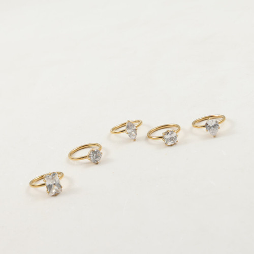 誇張 大鋯石  簡約 戒指 鈦鋼電鍍18k金