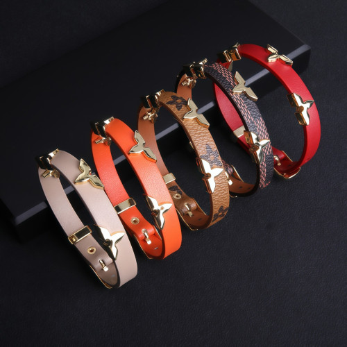 輕奢個性歐美真皮革手鏈高級感女冷淡風百搭經典流行星星手環 輕奢個性歐美真皮革手鏈高級感女冷淡風百搭經典流行星星手環