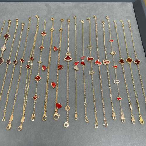 馬年本命年紅繩四葉草手鏈女小衆高級感小紅書爆款新年飾品