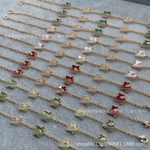 常青藤系列帶鑽五葉手鏈簡約百搭輕奢獨特楓葉設計感 常青藤系列帶鑽五葉手鏈簡約百搭輕奢獨特楓葉設計感