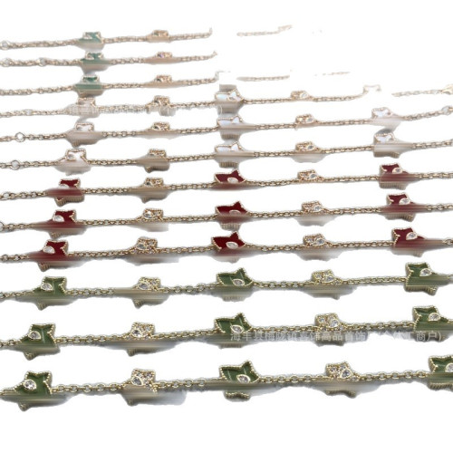 常青藤系列帶鑽五葉手鏈簡約百搭輕奢獨特楓葉設計感 常青藤系列帶鑽五葉手鏈簡約百搭輕奢獨特楓葉設計感