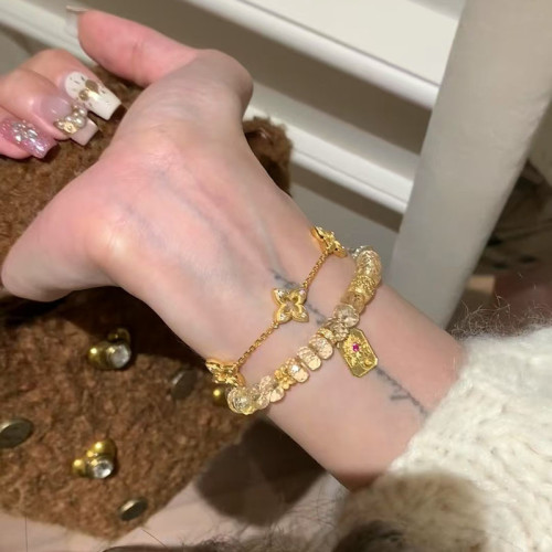 中古風拉絲芒星幸運四葉草綢緞拉絲手鏈精緻貴氣2025新款小紅書 中古風拉絲芒星幸運四葉草綢緞拉絲手鏈精緻貴氣2025新款小紅書