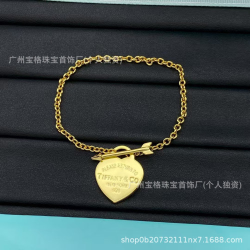 蒂家/T家新款手鏈歐美女款輕奢小衆風時尚潮流高級感歐美 蒂家/T家新款手鏈歐美女款輕奢小衆風時尚潮流高級感歐美