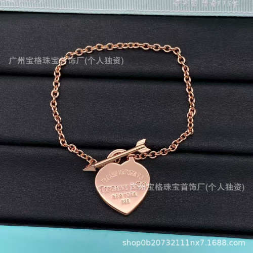 蒂家/T家新款手鏈歐美女款輕奢小衆風時尚潮流高級感歐美 蒂家/T家新款手鏈歐美女款輕奢小衆風時尚潮流高級感歐美