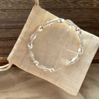 精緻扭紋百搭手鐲女簡約氣質幾何莫比烏斯個性開口手環ins風手飾