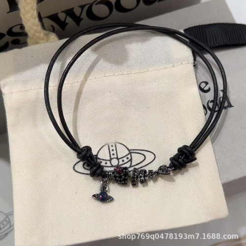 銀升祥西太後24新款滿鑽靈動魚骨土星小魚手鏈  新款高級感手環