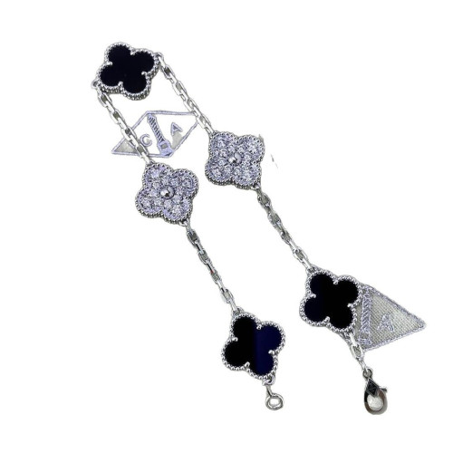 五花手鏈間鑽熊貓款V金cnc高版本鍍18k白金瘦花花朵鏈條時尚通勤