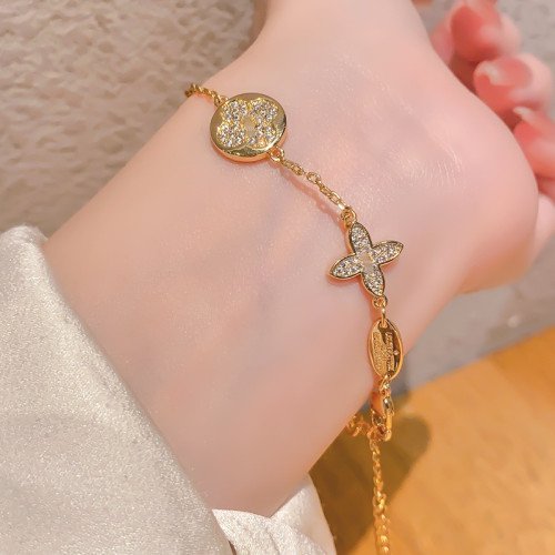 新款驢家V字母手鏈歐美女款輕奢小衆風高級感個性百搭設計手