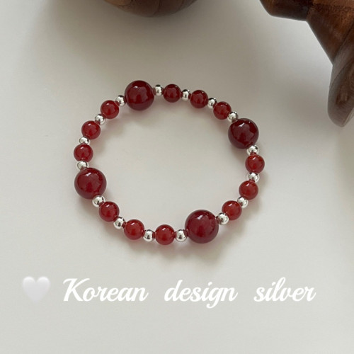 2026年新中式手工飾品S925純銀紅瑪瑙珠珠彈力繩手鏈小衆高級感