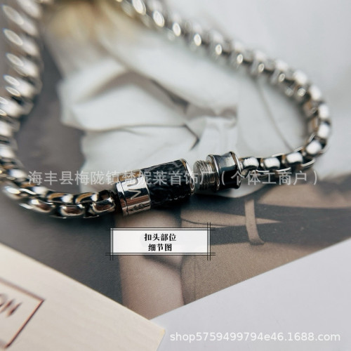 香水瓶老花皮手鏈可旋轉開口古巴鏈同款輕奢潮酷嘻哈情侶手環