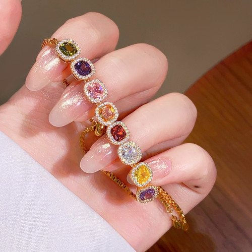 新款高仿多巴胺幾何方糖鋯石閨蜜手飾女輕奢小衆精緻巨好看的手鏈