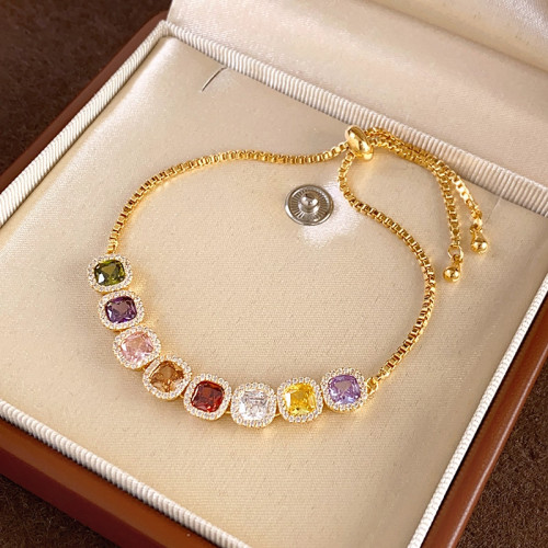 新款高仿多巴胺幾何方糖鋯石閨蜜手飾女輕奢小衆精緻巨好看的手鏈