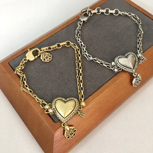 鬼才麥家新款心形雙層手鏈女高級感個性氣質龐克風愛心印章手環 鬼才麥家新款心形雙層手鏈女高級感個性氣質龐克風愛心印章手環