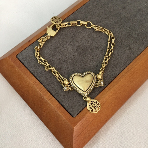 鬼才麥家新款心形雙層手鏈女高級感個性氣質龐克風愛心印章手環 鬼才麥家新款心形雙層手鏈女高級感個性氣質龐克風愛心印章手環