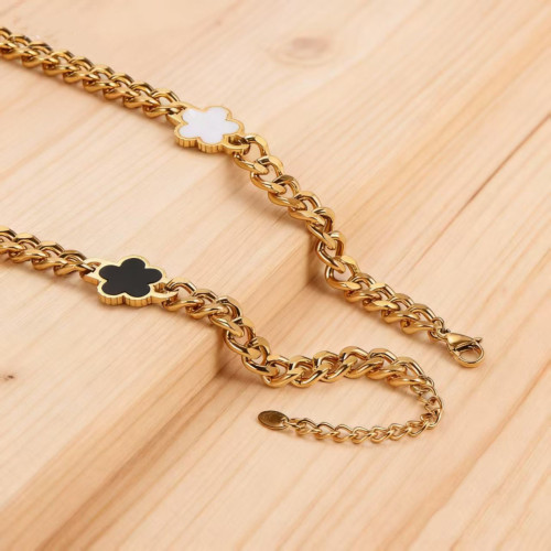 歐美飾品 時尚幸運五葉花粗鏈條貝殼手鏈鈦鋼18K潮流手鐲嘻哈 歐美飾品 時尚幸運五葉花粗鏈條貝殼手鏈鈦鋼18K潮流手鐲嘻哈