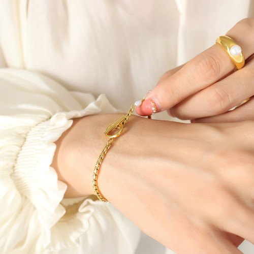 方糖西太後氣質優雅淡水珍珠OT釦手鏈女鈦鋼鍍18K真金不掉色手飾