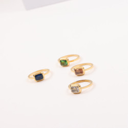 四方寶石戒指 多色可選 鈦鋼電鍍18k金