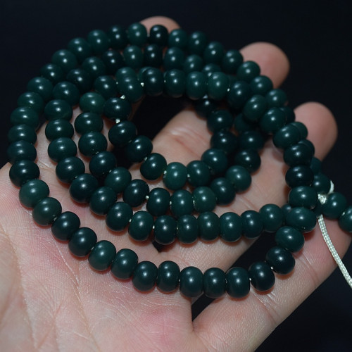 一手 墨綠翡翠綠菩提根 108顆隂皮菩提根桶珠 蘋果珠 一手 墨綠翡翠綠菩提根 108顆隂皮菩提根桶珠 蘋果珠