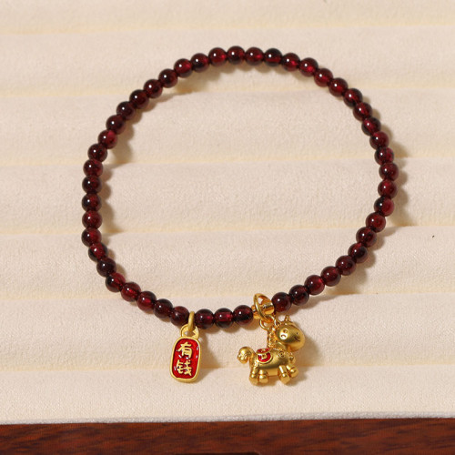 純天然石榴石手串三圈生肖馬手鏈女款和田玉路路通天然石水晶 純天然石榴石手串三圈生肖馬手鏈女款和田玉路路通天然石水晶